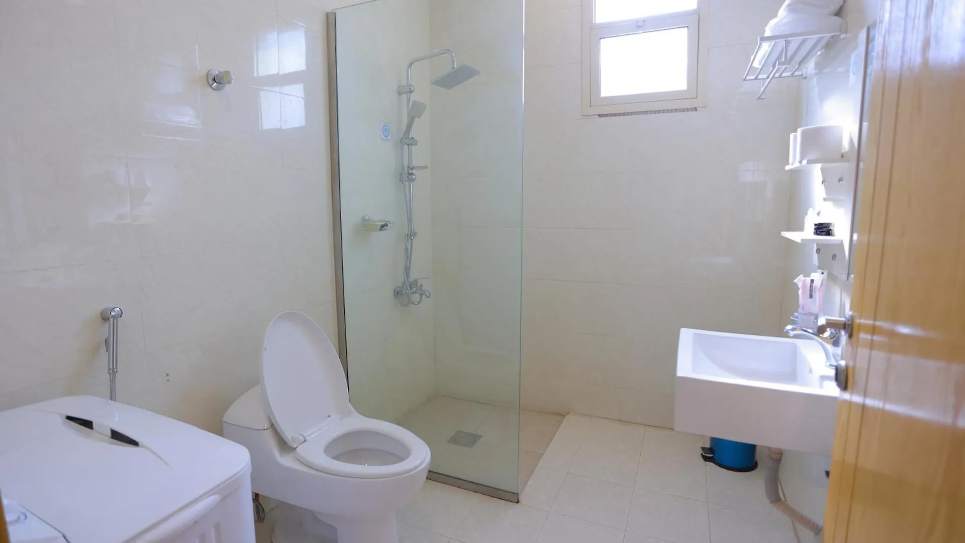 Aparthotel هوستا الملقا
